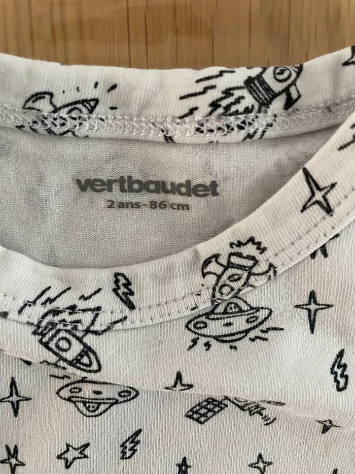 Tee shirt 2 ans - photo numéro 2