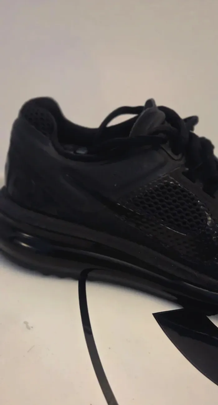 Nike Air Max 2013 GS – Pointure 36.5 - photo numéro 6