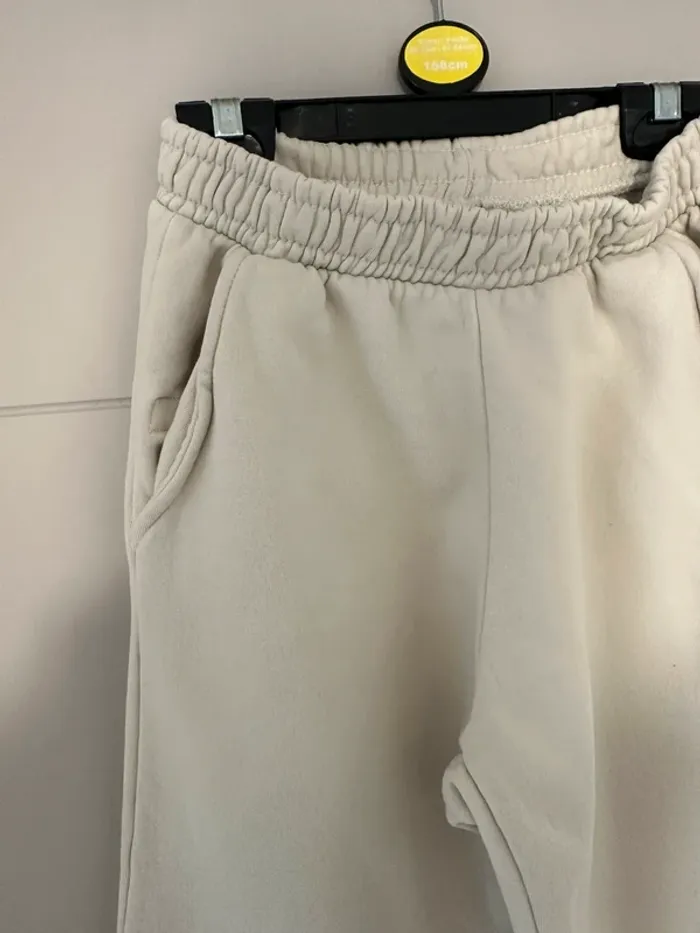 Bas de jogging beige Zara – Taille 11/12 ans - photo numéro 3