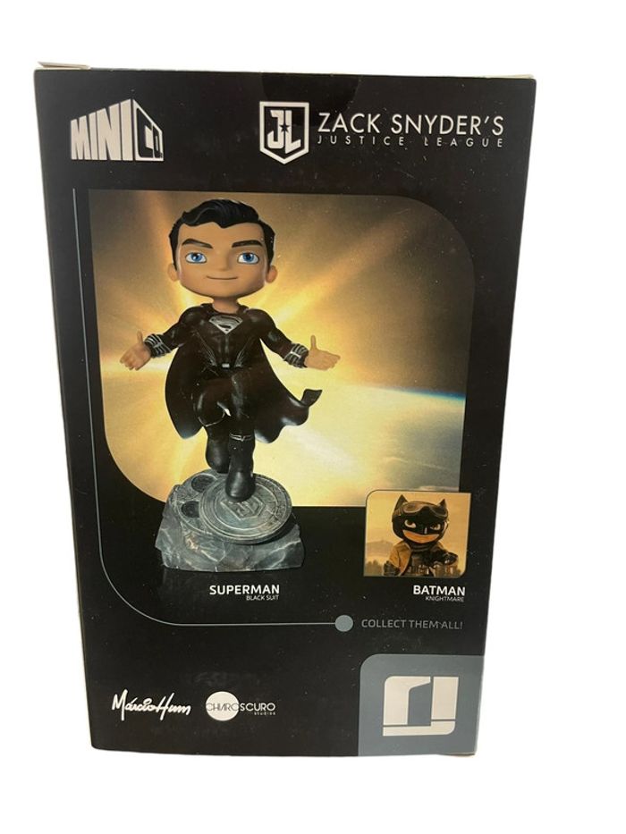 Figurine Justice League Superman Black Suit MiniCo Iron Studios neuf - photo numéro 3