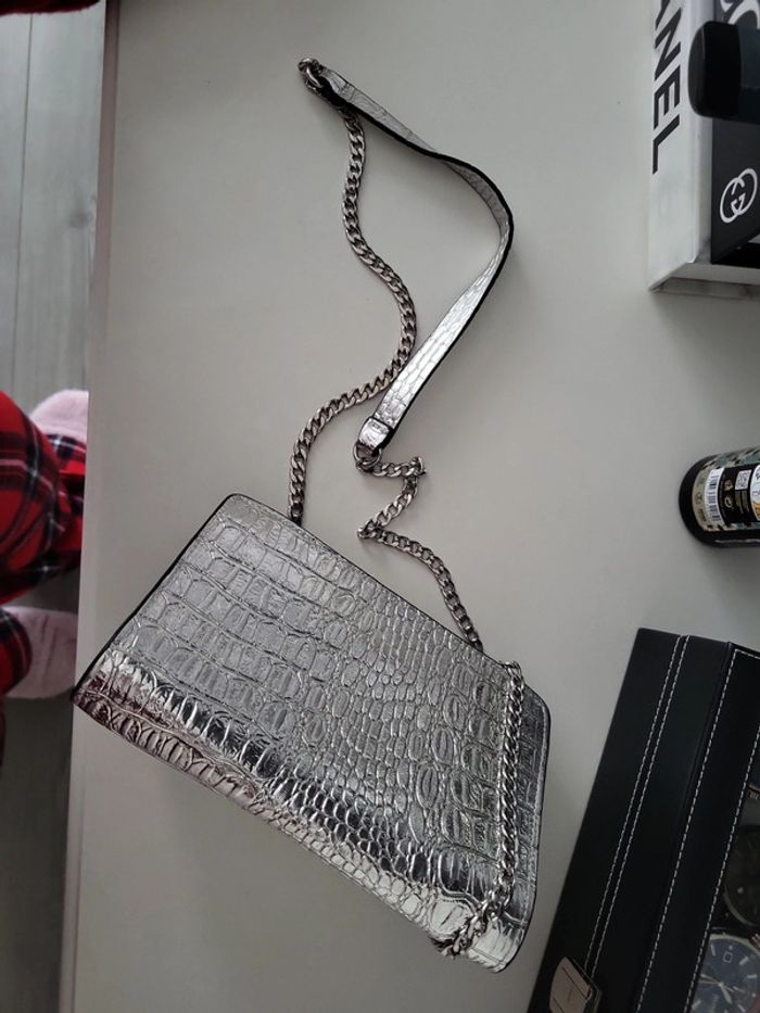 Sac argenté de soirée H&M tbe - photo numéro 6