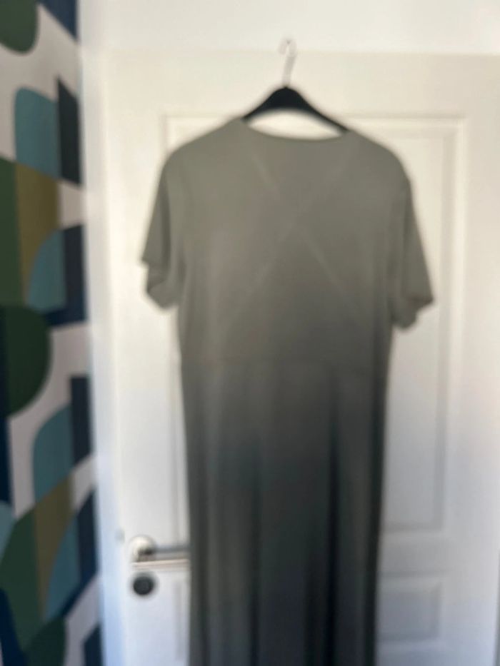 Robe kaki 46 - photo numéro 4