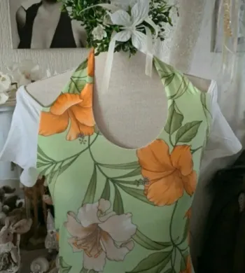 Haut original Christelle Taille 38 Neuf
