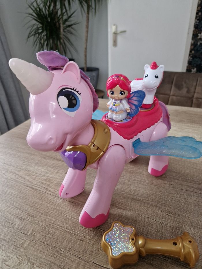 Cléophée, la licorne enchantée - photo numéro 4