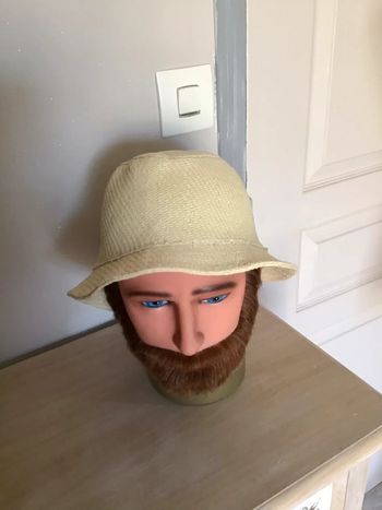 Chapeau de coloris crème beige de taille unique, mixte