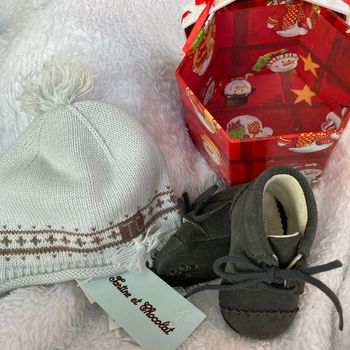 # chaussures # bonnet # tartine et chocolat