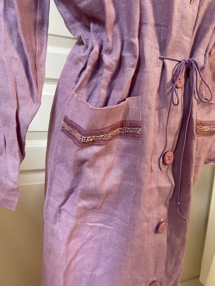 Robe brodée lilas - photo numéro 10