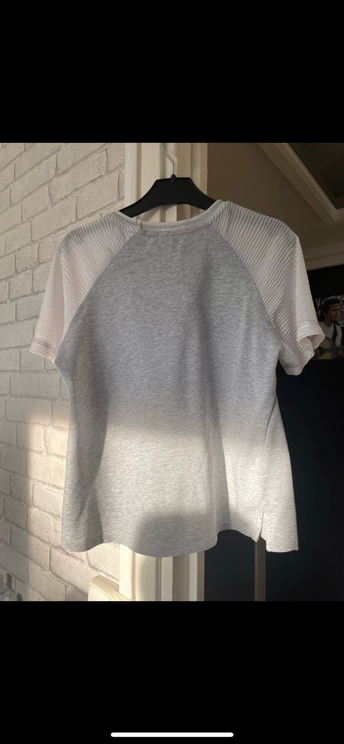 Tee shirt Monoprix taille 10 ans - photo numéro 2