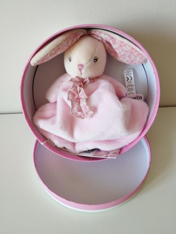 Doudou marionnette Kaloo Petite Rose 