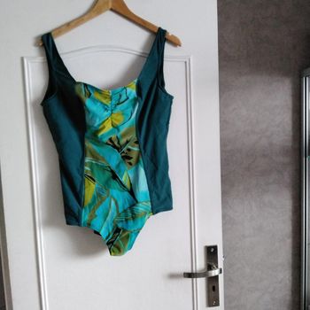 Maillot de bain 1 pièce femme taille 48 3 Suisses