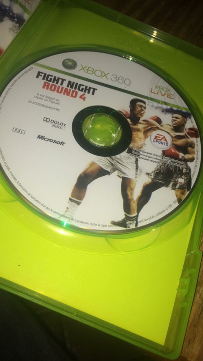 Jeu Xbox 360 fight night - photo numéro 3