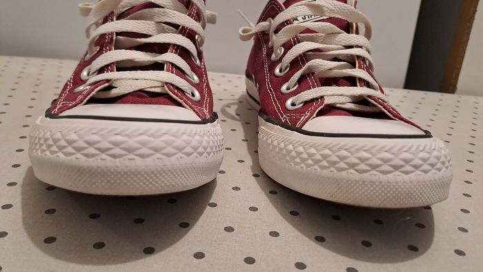 Vraies Converse en 37.5 - photo numéro 2