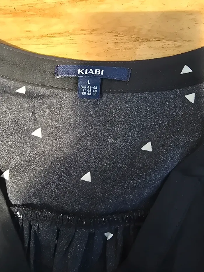 Blouse kiabi - photo numéro 3