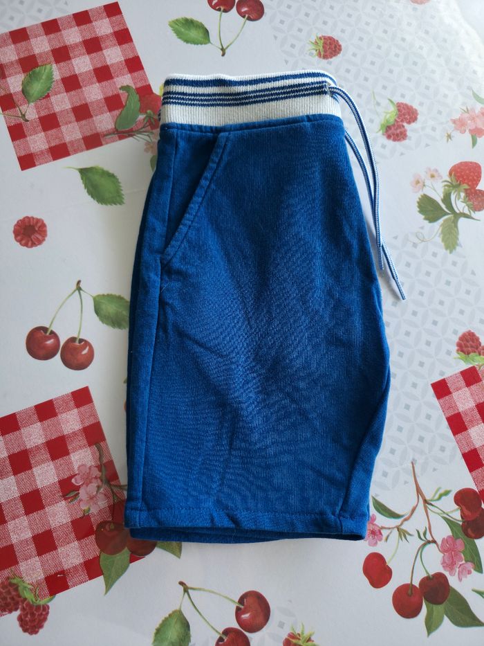 SHORT GARÇON BLEU ROI 4ANS OKAÏDI - photo numéro 5