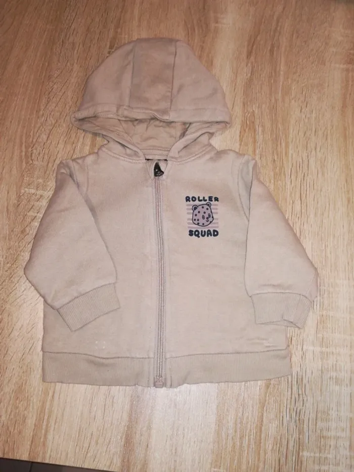 Lot de 2 gilets en 6 mois 63/69cm - photo numéro 4