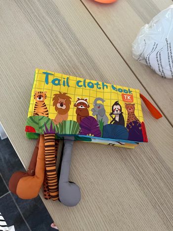 Livre bébé tissus