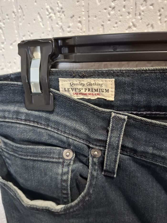 Beau jean homme Levi's 512 W 32 L 34 bleu brut très bon état - photo numéro 2