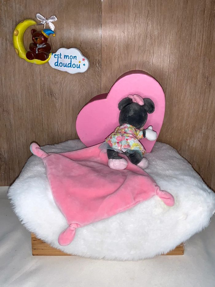 DY280 doudou minnie disney - photo numéro 2