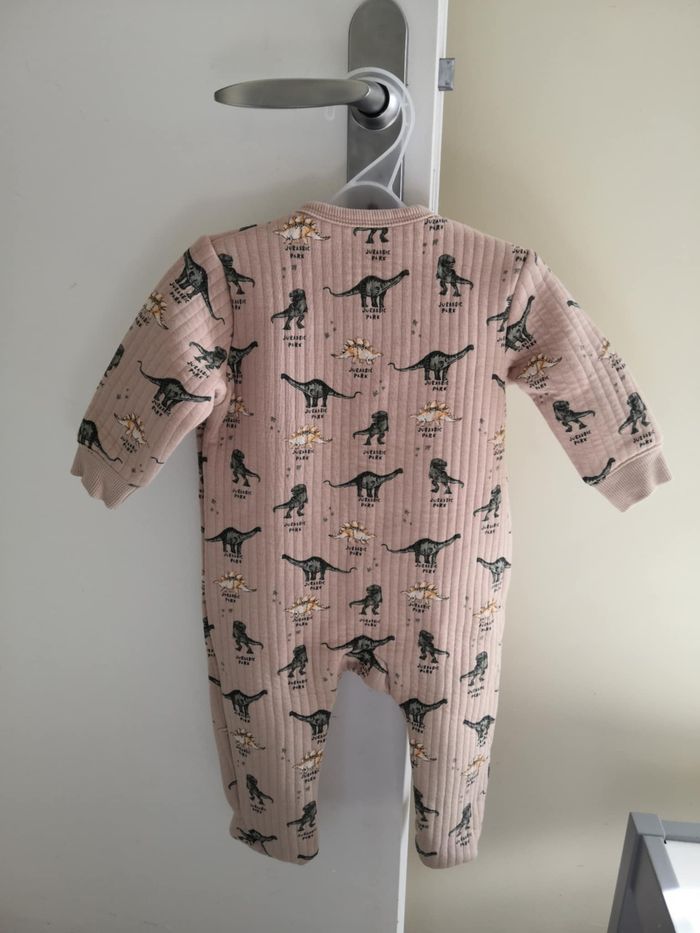Pyjama dors bien "Jurassic Park" 9 mois (74 cm) Kiabi - photo numéro 2