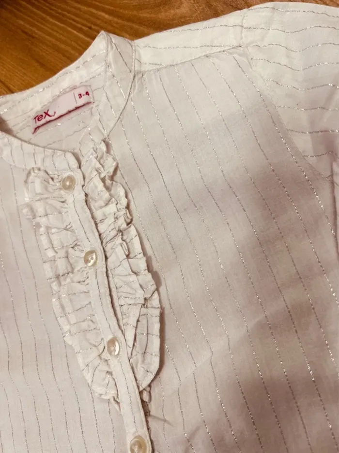 Taille 4 ans tenue de fête Noël 2 pièces fille Tex Kiabi noir blanc et argenté * jabots * 🩷 - photo numéro 5