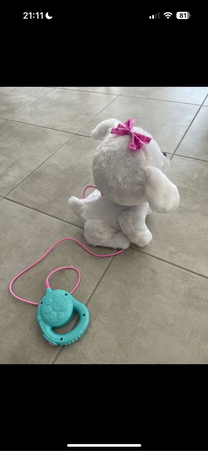 Peluche chien interactive - photo numéro 2