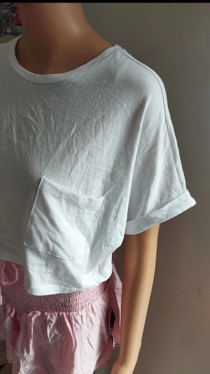 Tee shirt blanc court avec poche taille m Ardene Femme - photo numéro 4