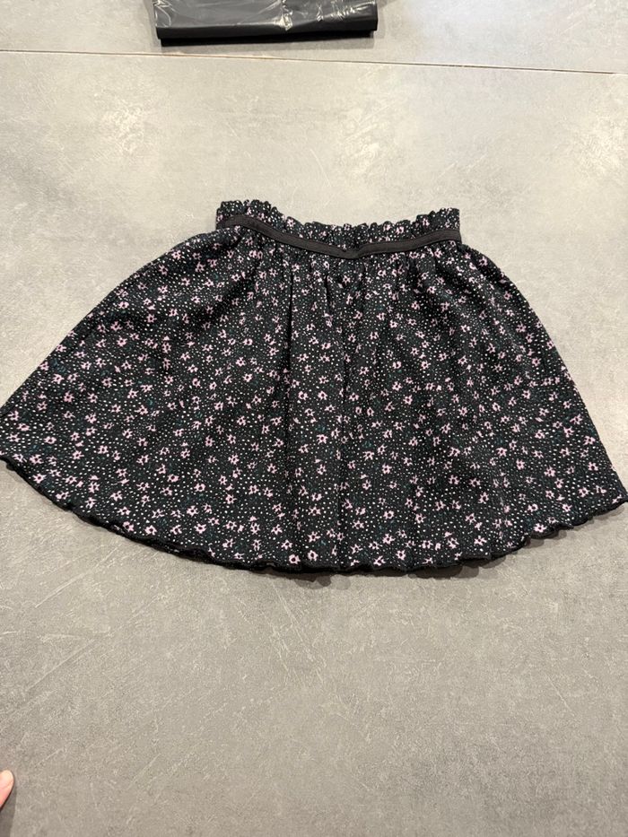 Lot de vêtements fille 5 ans - photo numéro 2