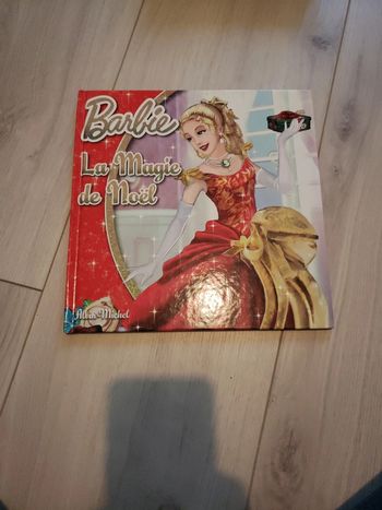 Livre Barbie La magie de Noël