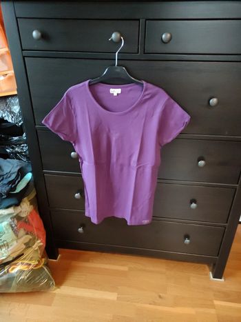 2 tee shirts femme 46/48