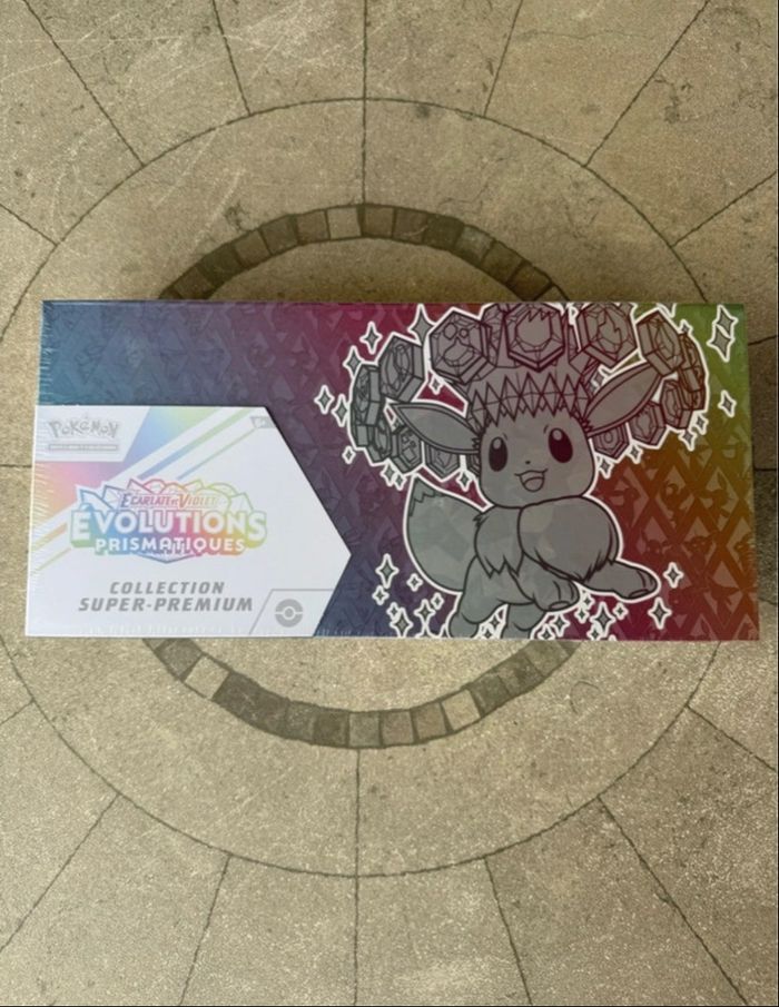 ✨ Super Premium Collection Evolutions Prismatiques – EV8.5 ✨