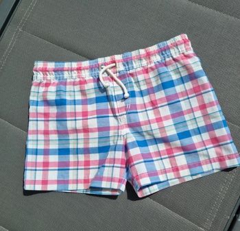 Short de bain à carreaux 