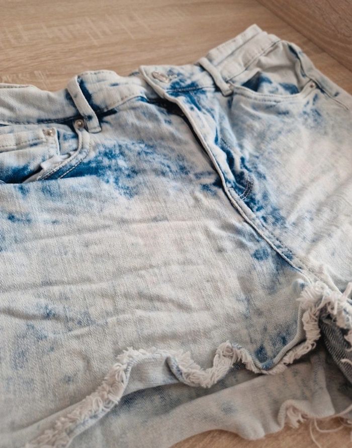 👒 Short en jean tie-dye bleu 👒 - photo numéro 3