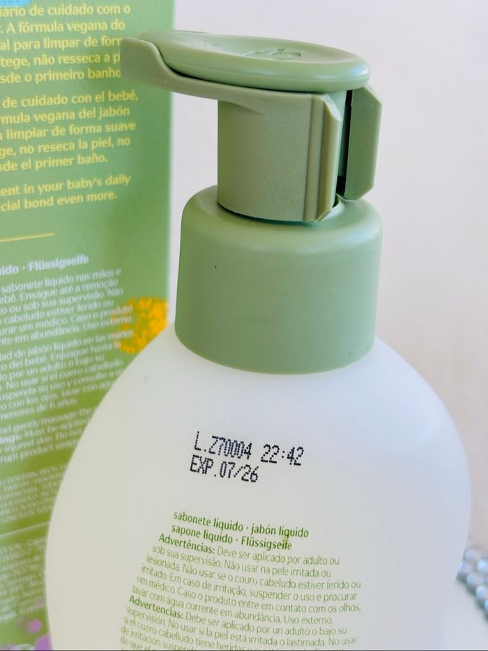 Savon liquide, gel pour bébé Natura Mamãe e Bebê - photo numéro 2