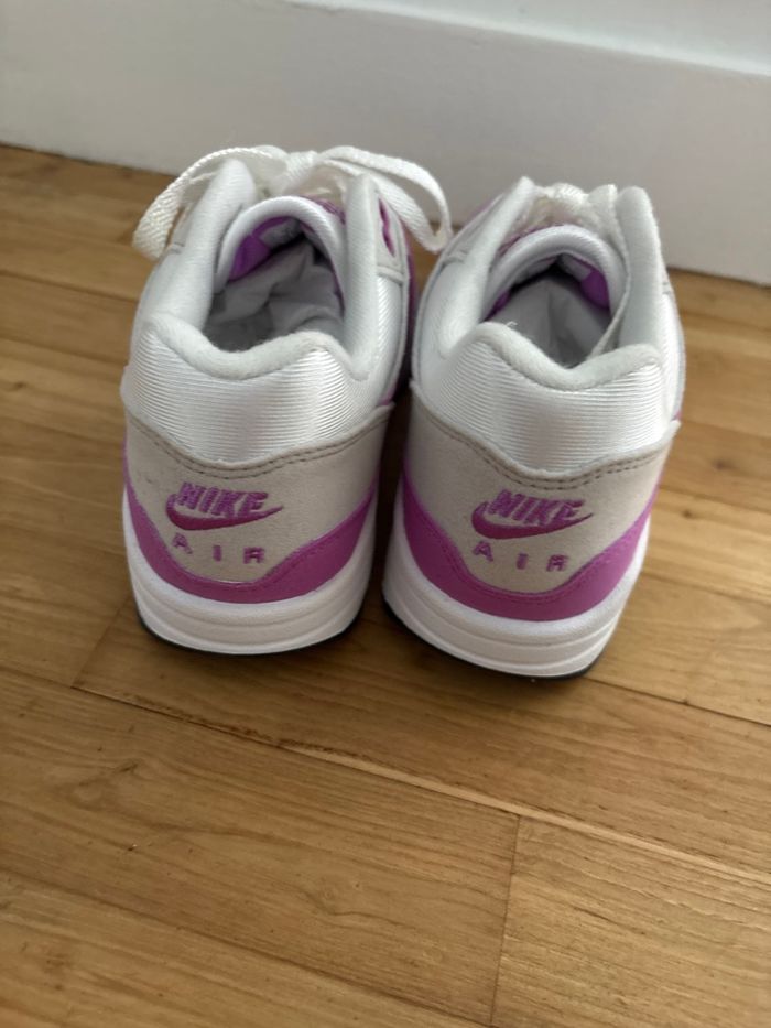Air Max neuves - photo numéro 4
