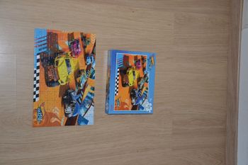 Puzzle Hot Wheels – 99 pièces *Clementoni*
