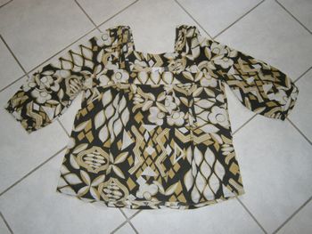 Blouse manches 3/4 motifs asymétriques J. RIU Taille 42