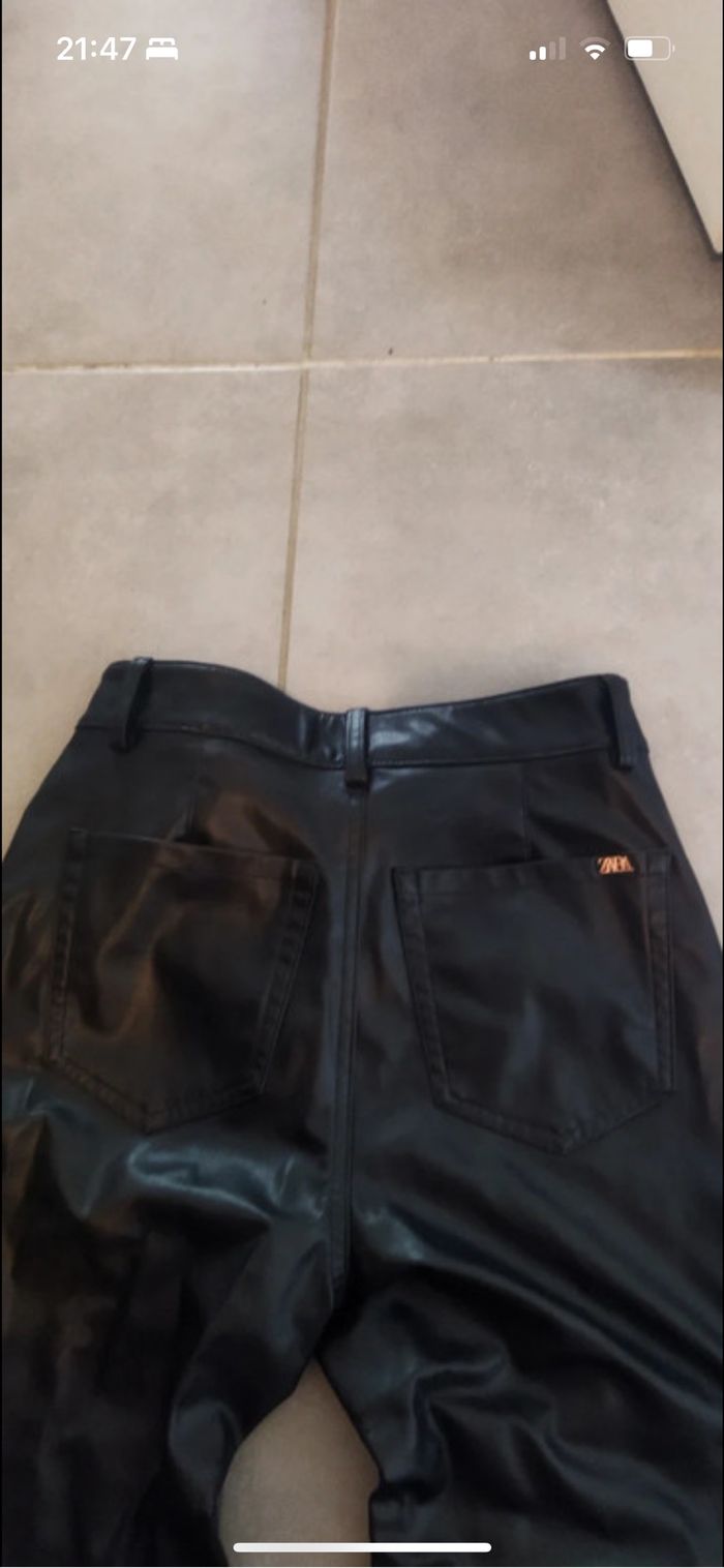 Pantalon cuir - photo numéro 3