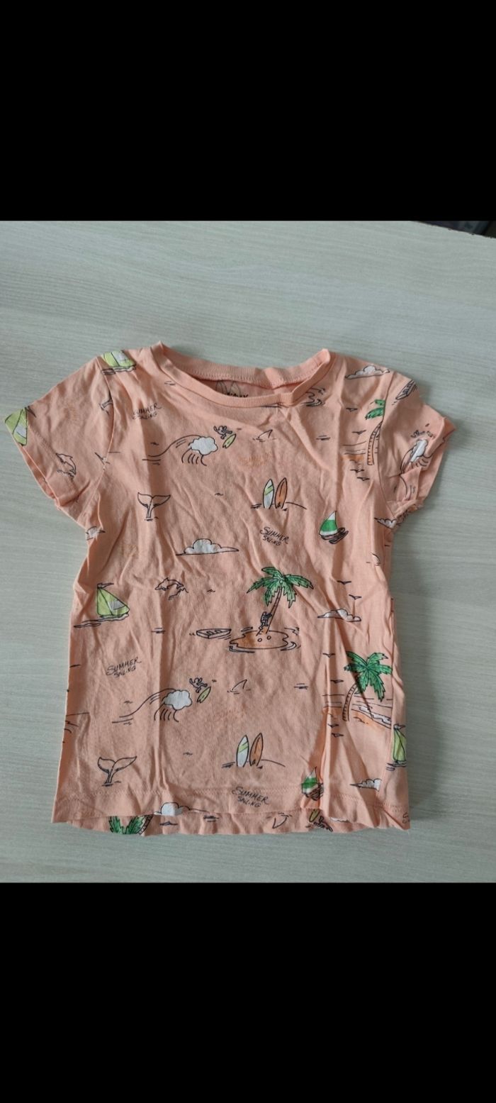 T-shirt