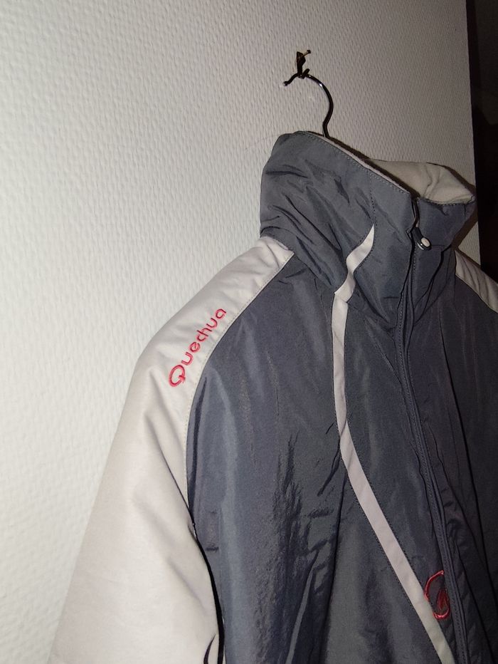 Blouson ski anorak veste d'hiver ski quechua (idem wedze) de Decathlon taille 40  pour femme - photo numéro 4