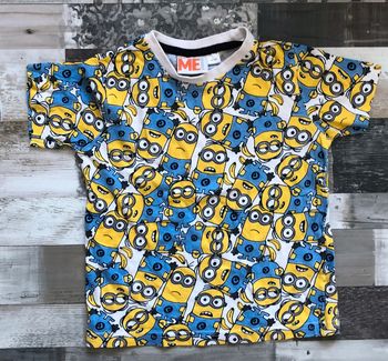T shirt neuf mignon