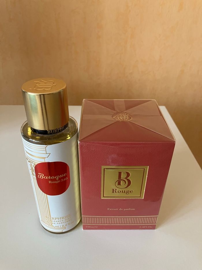 Parfum 100ml avec une brume en 250ml