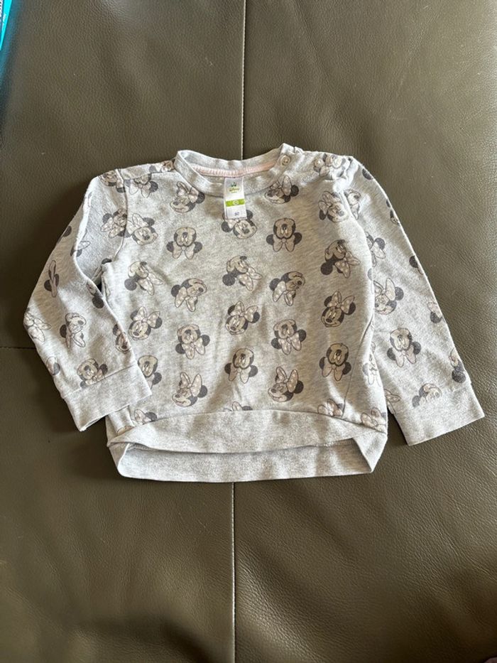 Sweat Minnie taille3 ans / 92