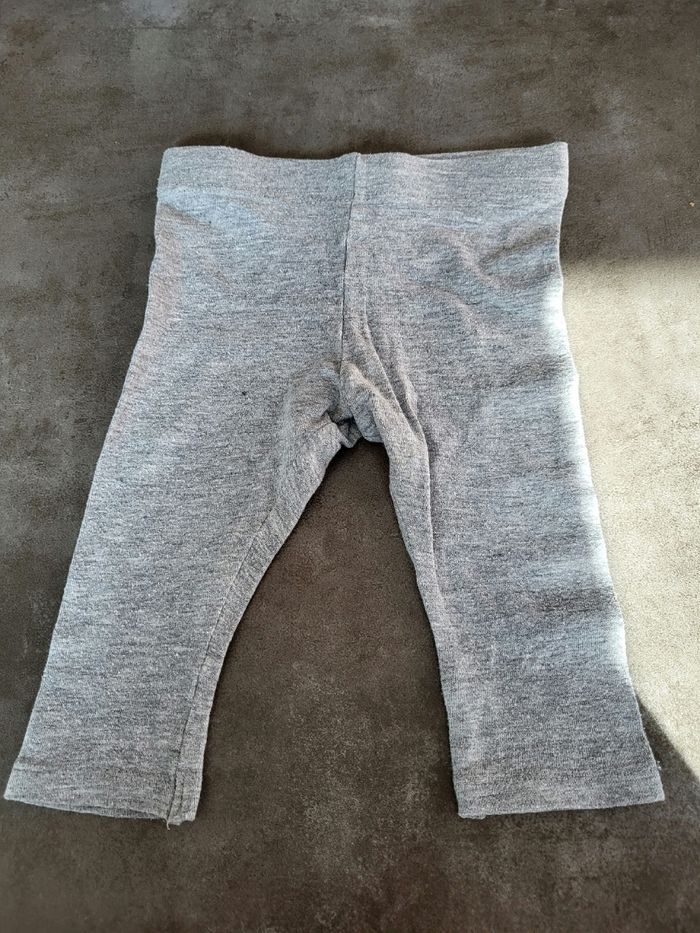 Lot de bodies naissance et 1 pantalon - photo numéro 2