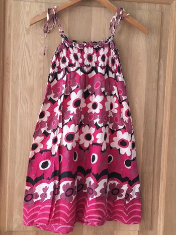 Robe d’été à bretelles femme Promod à fleurs rose fushia blanc noir