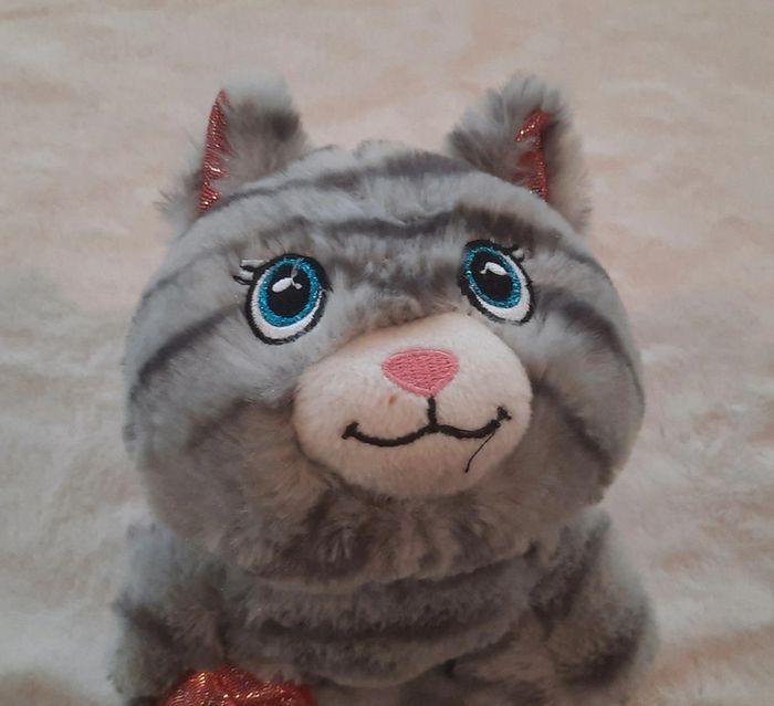 Peluche chats qui s'agrippe - photo numéro 8