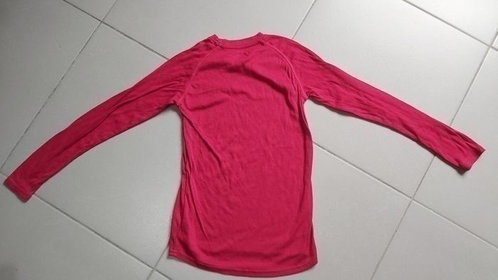 Tshirt manche longue 14 ans - photo numéro 2