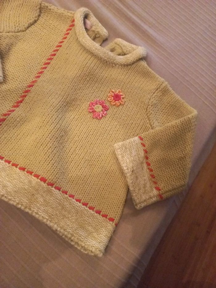 Beau pull d'hiver 24 mois - photo numéro 2