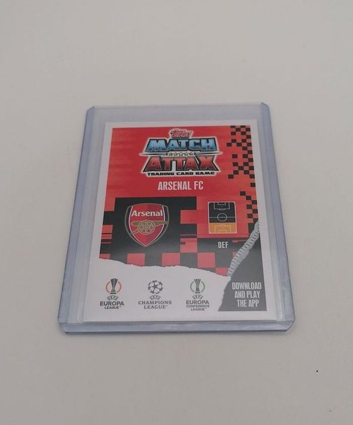 Carte Match Attax 2023-24 NEXT GEN Jakub Kiwior n°390 ARSENAL FC. - photo numéro 4