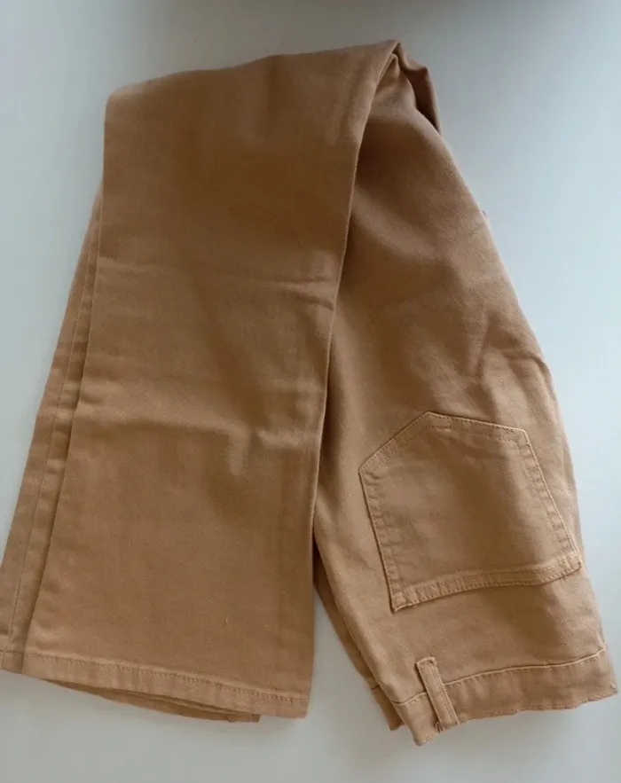 Jean femme taille 36 - photo numéro 2