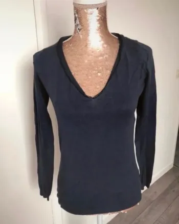 Pull marine col V naf naf XS